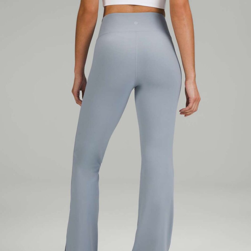 LULULEMON Groove High-Rise Split-Hem Flared Pant *Nulu Color Chambray Size 6 - Picture 2 of 3